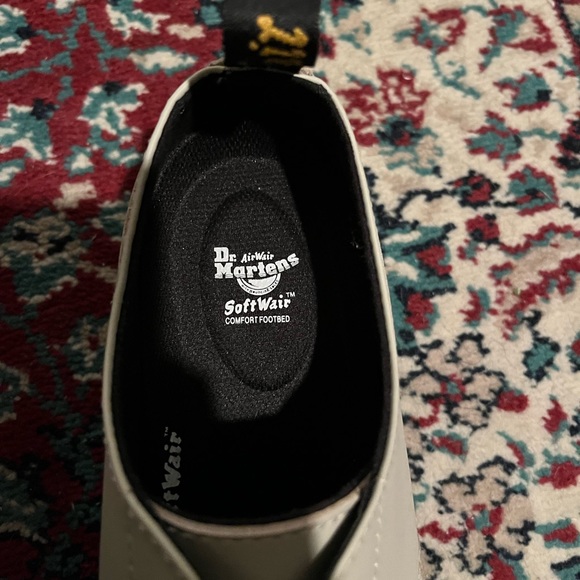 Dr. Martens AUDRICK NAPPA LEATHER PLATFORM SHOES - Picture 3 of 6